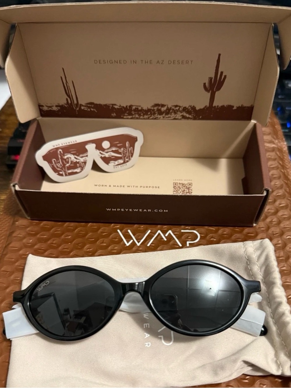 WMP Selene black oval sunglasses